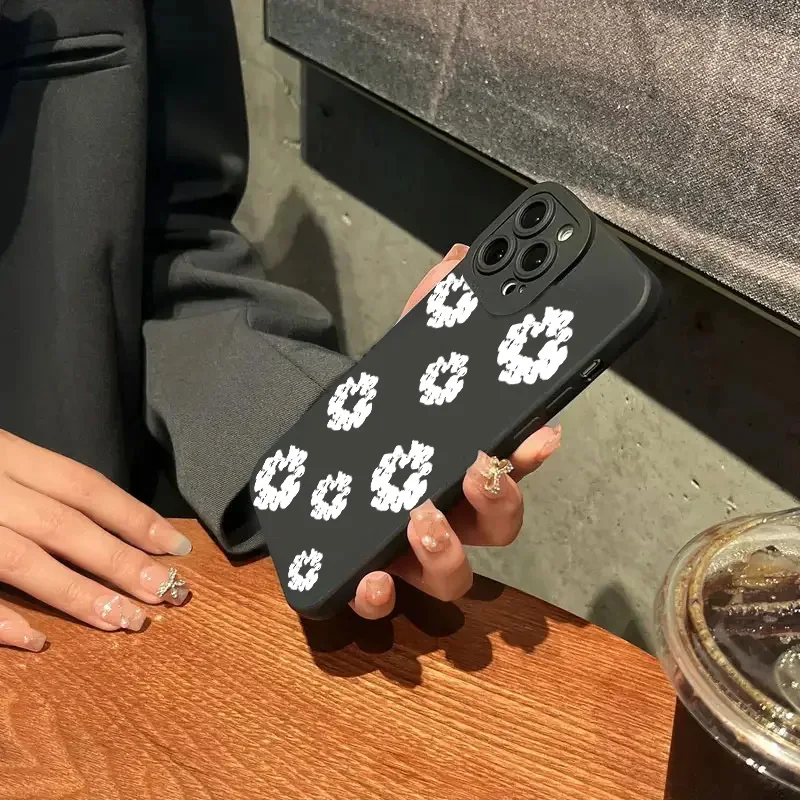 Case For iPhone 16 Cases iPhone 15 11 12 13 14 Pro Max X XS XR 7 8 16E 15 Plus Black Stylish Flower Patterned Design Phone Cover image 6