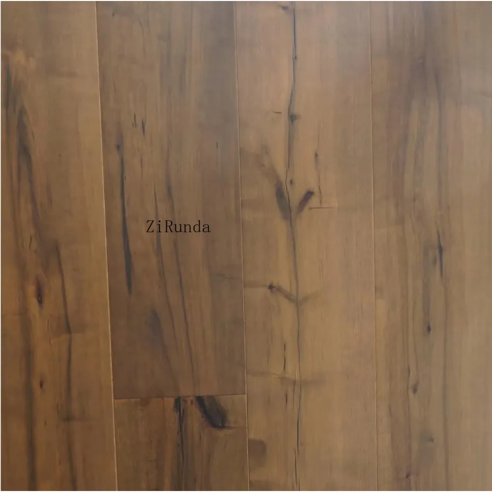 Versión personalizadaPiso de madera de ingeniería multicapa de roble de 18 mm, acabado cepillado de lujo