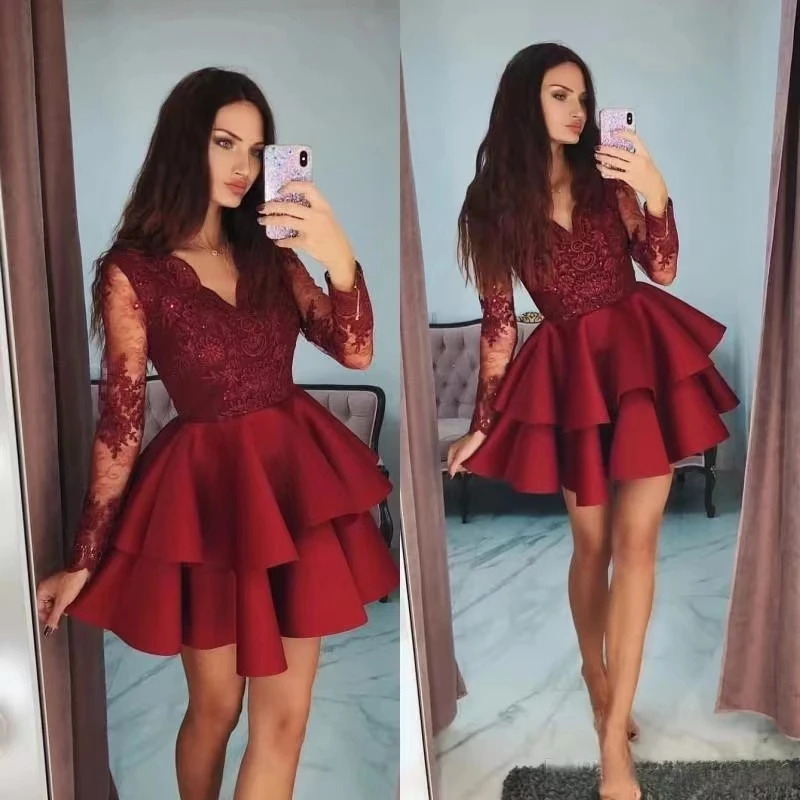 

Wine Red V Neck Lace Homecoming Dresses 2024 Tiers Skirt Long Sleeves Graduation Party Mini Short Dress Robe De Soiree