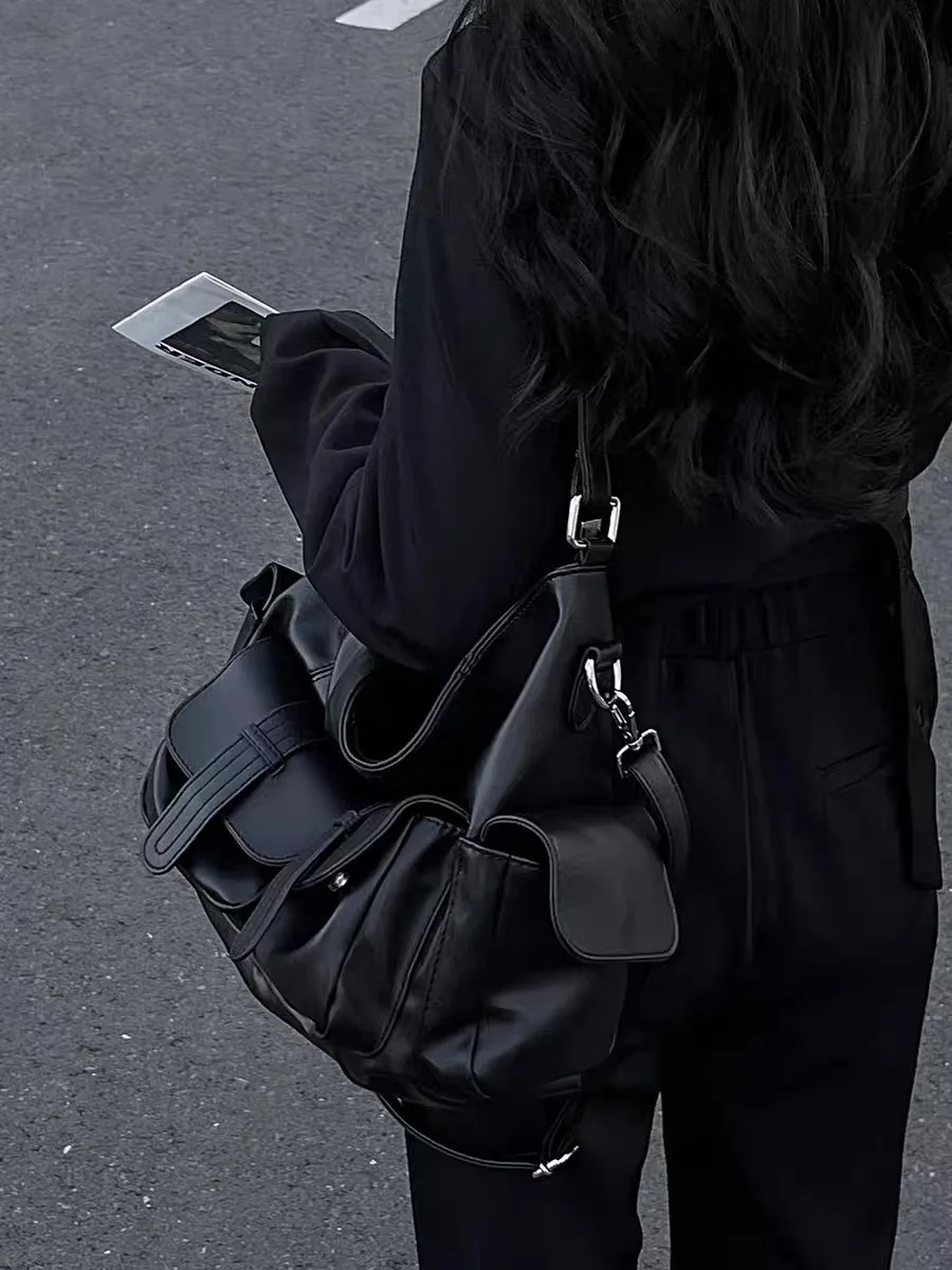 

American Retro Large Capaci Motorcycle Bag Bla Tote Bag Nomadic Bag Women's Crossbody Bag Faionable Summer Handbag