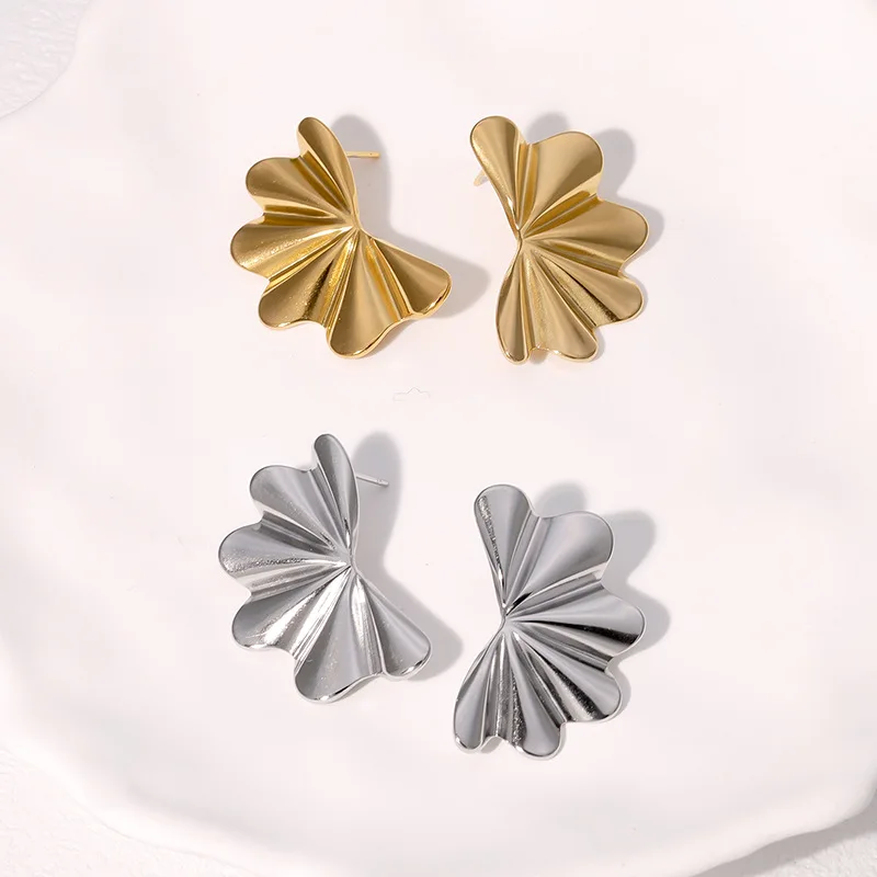 Gold Plated Stainless Steel Fan-Shaped Flower Stud Earrings for Women High Quality Waterproof Statement Jewelry Gift