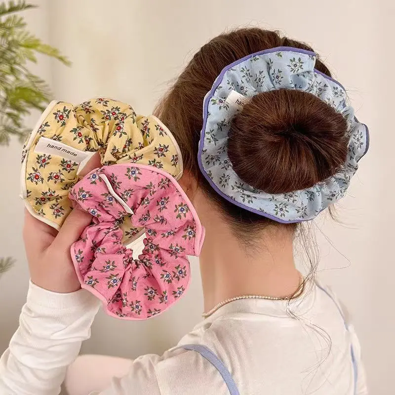

Retro Floral Large Intestine Hair Circle For Women With Buns Hair Rope Fresh Floral Head Rope Temperament Hair Accessories