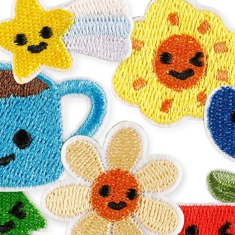 8 Stück Regenbogen-Blumen Niedliche Aufbügelbare Patches für Kleidung, Bestickte Thermoadhäsive Kleine Kinder-Aufnäher, Stoff-Applikation, Aufkleber, DIY – Detail 4