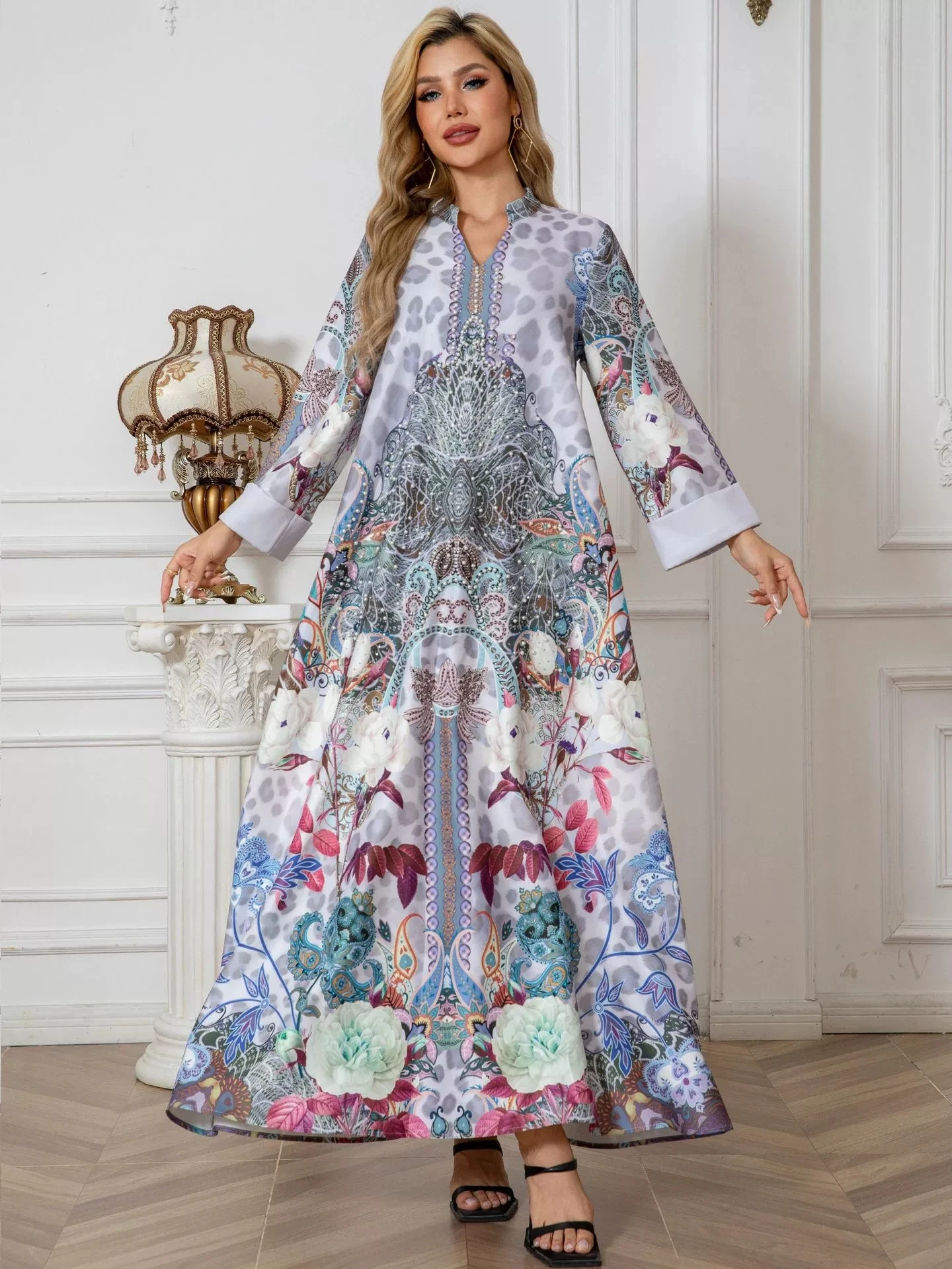 中東風ロングプリントダイヤモンドスタッズドレス刺繍ビーズゆったりウエストレギュラースリーブ春秋ロングドレス