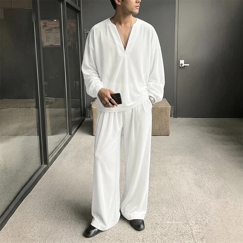 Conjuntos de hombre INCERUN, color sólido, cuello en V, camiseta de manga larga y pantalones, conjuntos de dos piezas, ropa de calle, terciopelo, moda 2026, conjuntos a juego para hombre.