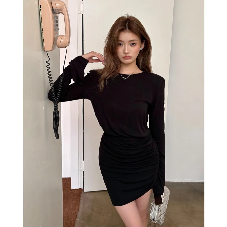 

Осенне-зимняя короткая юбка с асимметричным плиссированным дизайном, облегающая, с эффектом многослойности, элегантная, женская модная одежда.