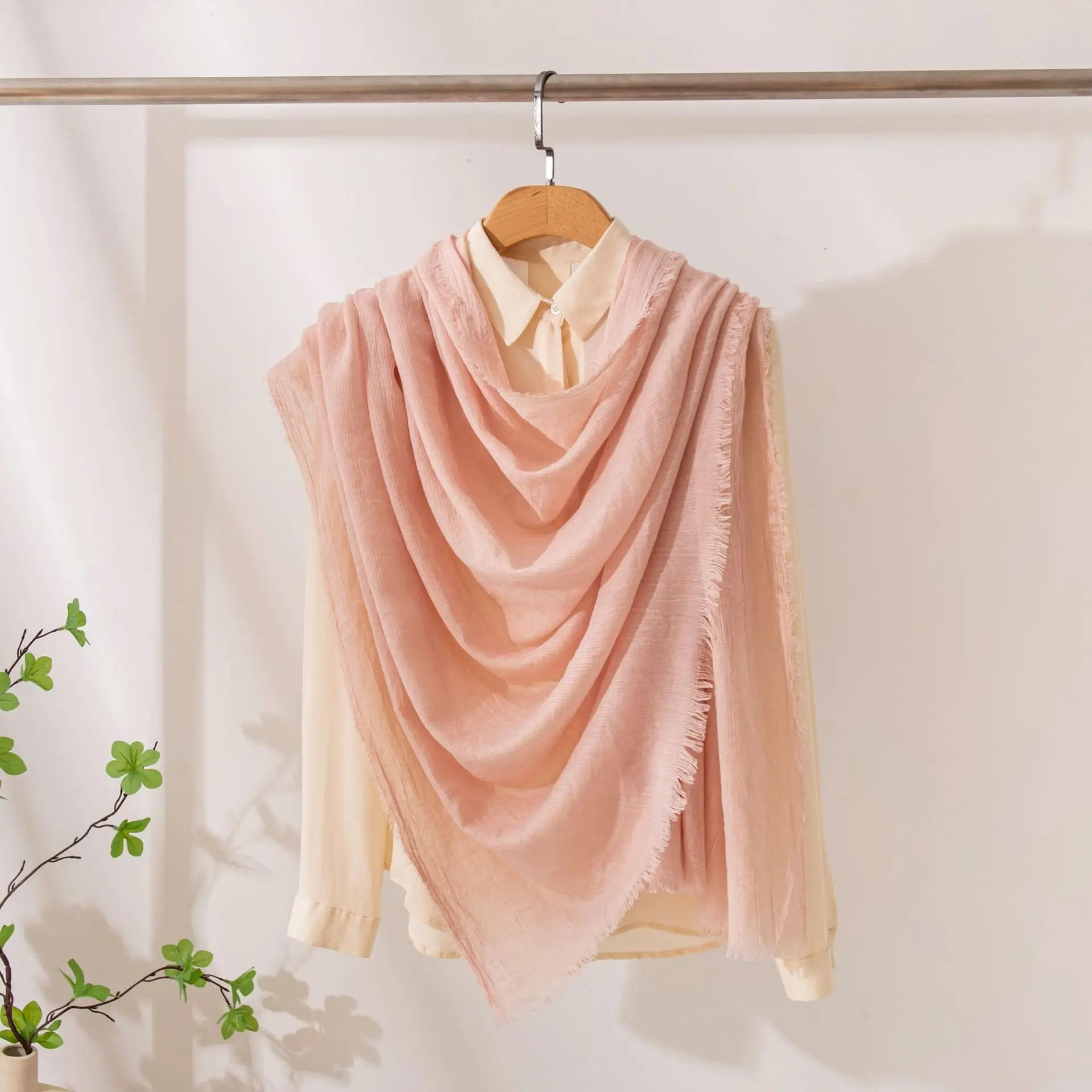 

Spring and Summer Thin Polyester Scarf Women's High-Grade Pure Color Sunscreen Beach Towel Air Conditioning Shawl