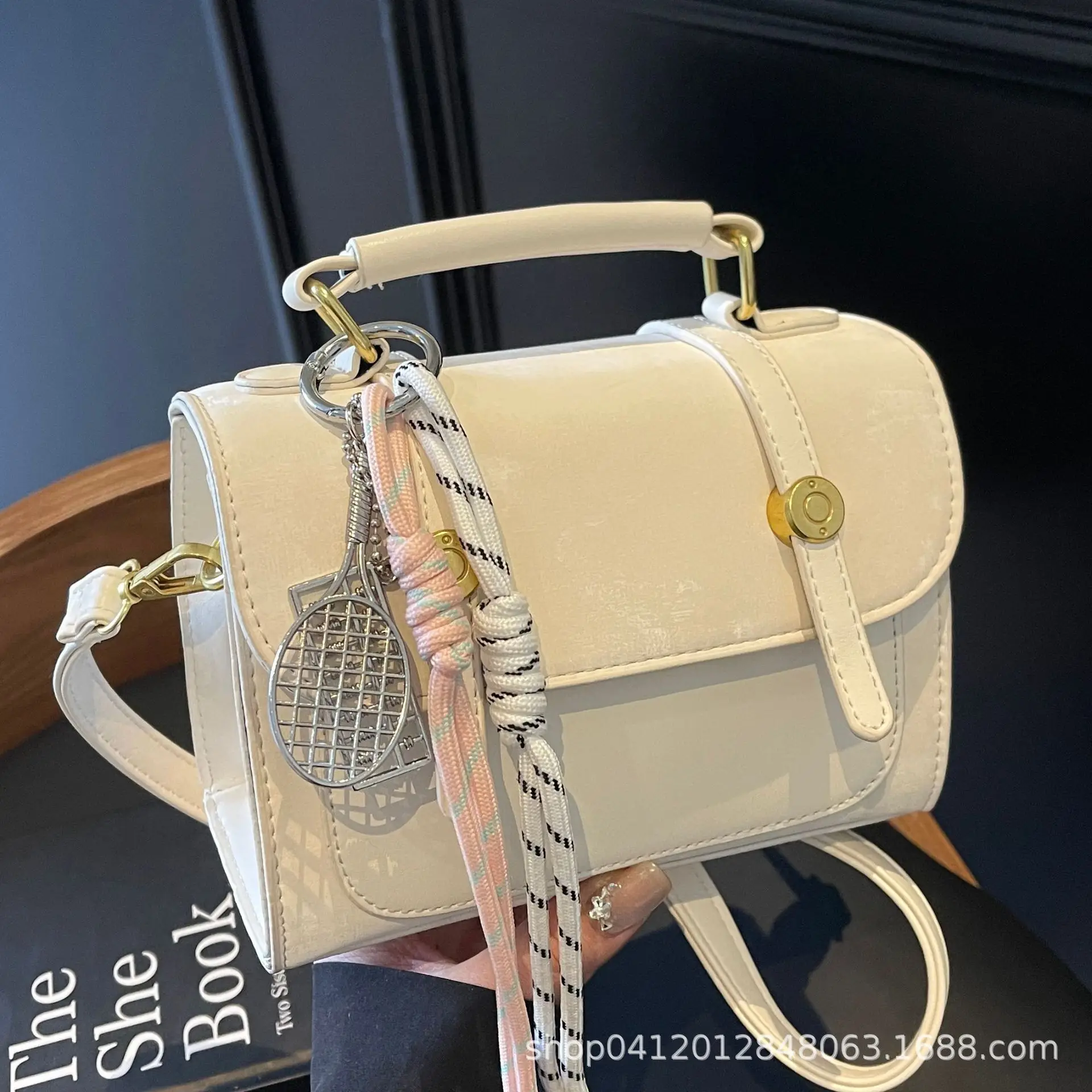 

2025 New Luxury Women's Handbags - Minimalist Small Square Totes,Stylish&Versatile Shoulder/Crossbody Bags with High-end Appeal