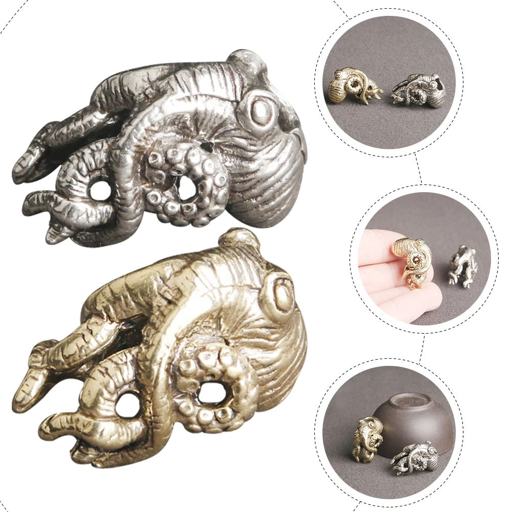 

2pcs Octopus Pendant Brass Keychain Decor Key Ring Ornament Diy Charm Retro Metal Adornment Bag Hanging Small Statue Vintage
