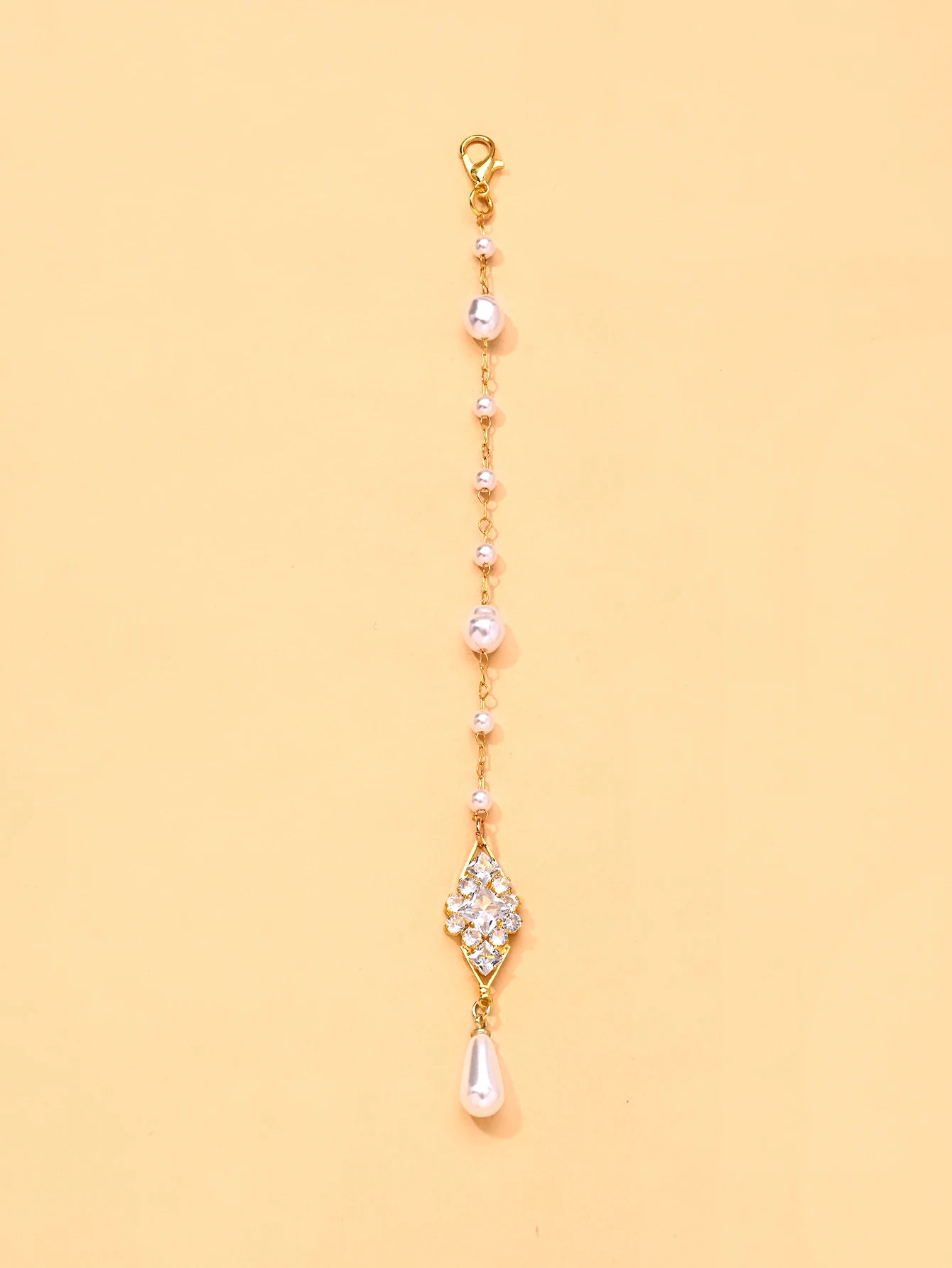 Gold Plated Indian Maang Tikka Head Chain With Imitation PearlCubic Zirconia Vintage Forehead Pendant for Wedding Bridal Ethnic