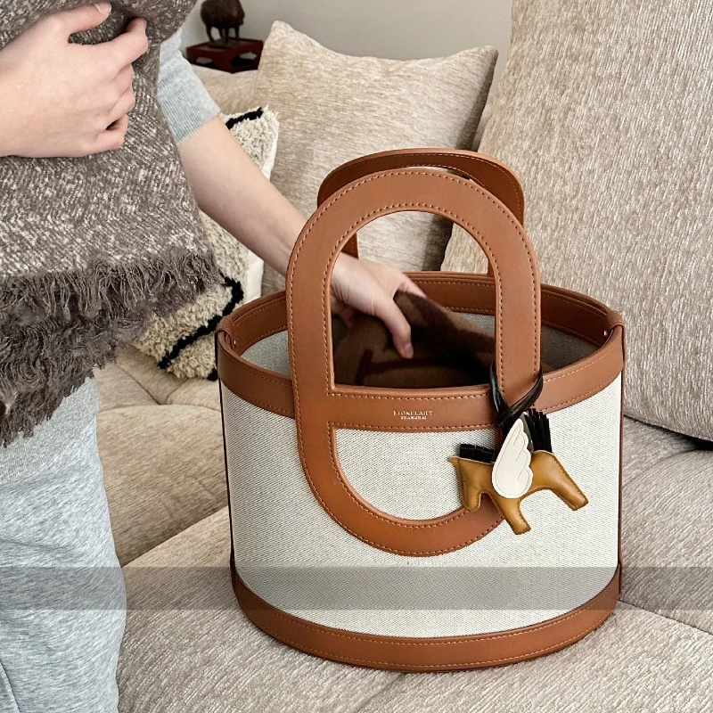 Pig Nose Handle Hard Storage Box, PU Leather Large Capacity Basket, Metal Embedded Feet Tote, Home Organization Bucket Bin