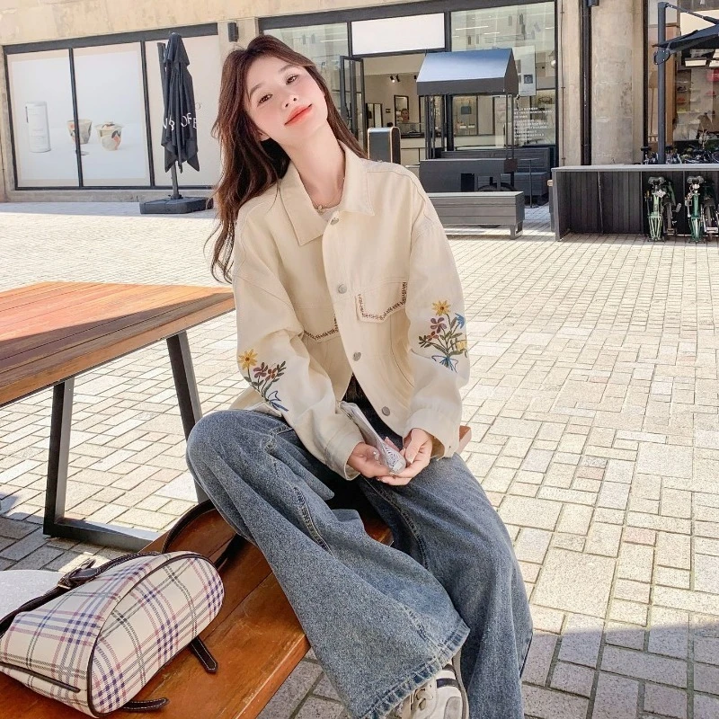 سترة نسائية لربيع وخريف 2025 مطرزة كبيرة الحجم من قماش الدنيم سترة فضفاضة غير رسمية للطالبات متعددة الاستخدامات ملابس عمل أنيقة #1