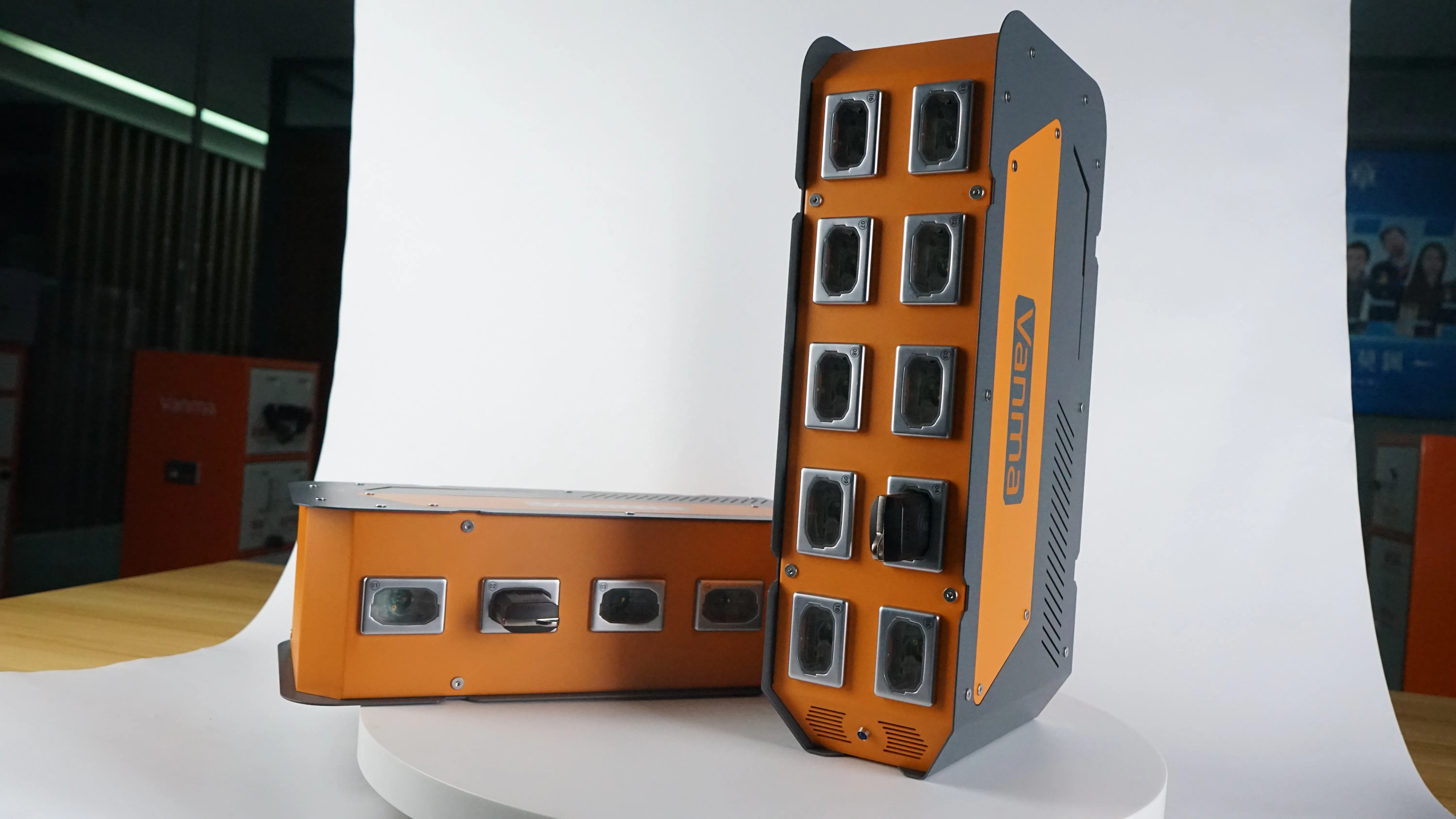 Autorización RFID segura, caja de carga de llave inteligente, sistema de gestión de llaves para control de llaves en blanco de energía y telecomunicaciones de almacén