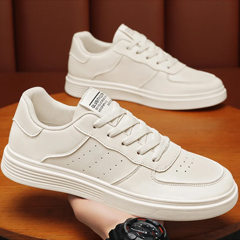 Männer vulkan isierte Schuhe neue Sommer atmungsaktive Schuhe für männliche Studenten koreanischen Stil trend ige vielseitige Sportschuhe Casual Sneakers