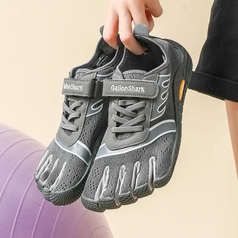 

Five Finger Yoga Shoes Classic Brand Men's and Women Fitness Training Shoes Designer Comfortable Outdoor Walking Shoes for Feet