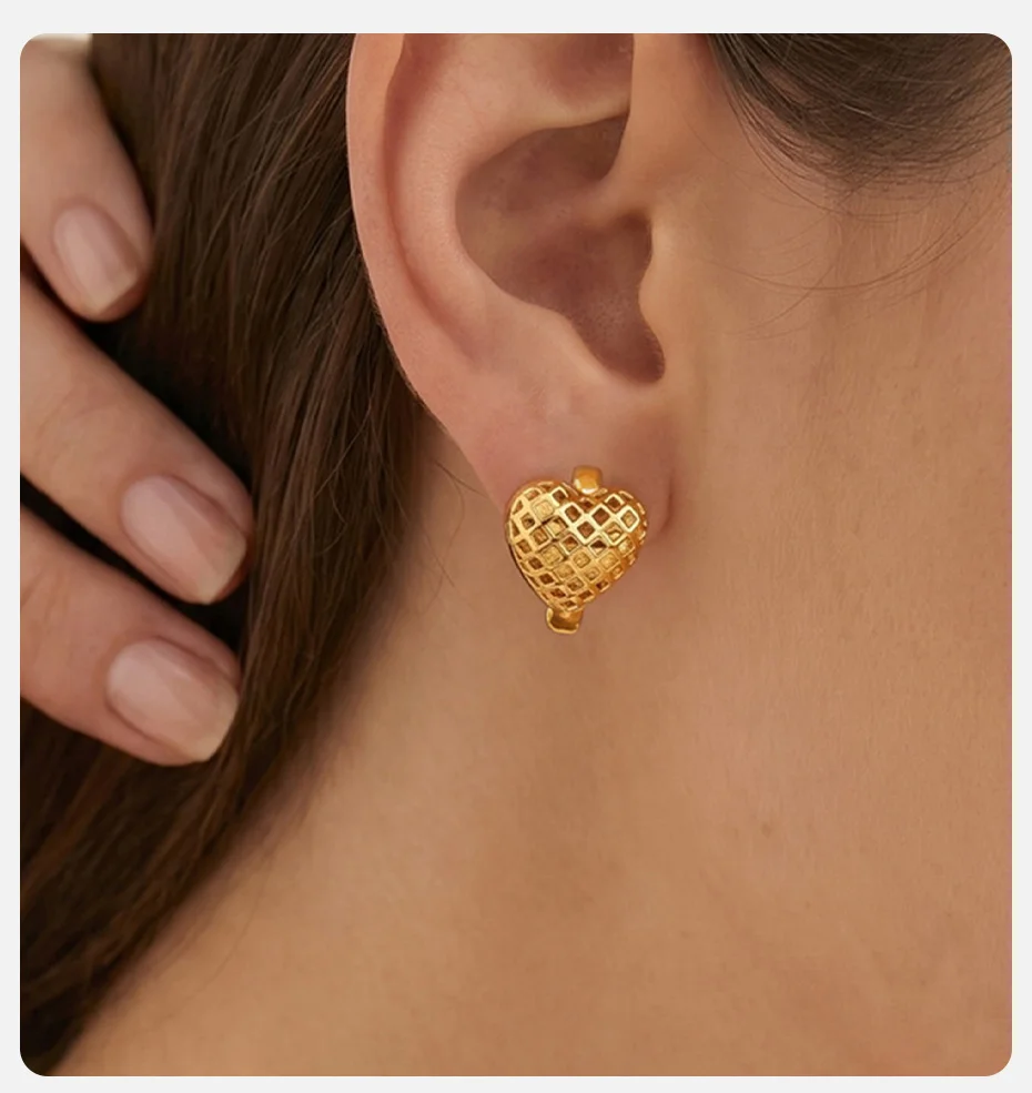 Vnox Minimalistischer Ausgehöhlter Herz-Creolen-Anhänger Halskette Klassischer Vergoldeter Brautschmuck für Hochzeiten – Detail 2