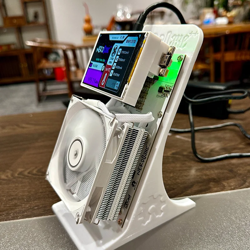 Factory Bitaxe NerdQaxe++ 4.8TH/s Bitcoins Miner BM1370 Asic Chip Solo BTC 68W 2.4G WiFi Open-Source Mining Machine