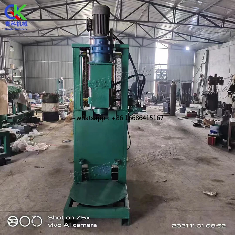 

Высокопроизводительная горячая распродажа 380 В 2 мм, толщина резки, вертикальный масляный барабан, пневматический подъемный станок для резки