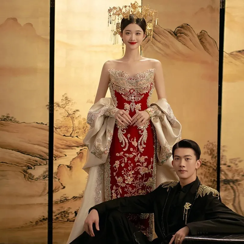 

New Chinese-style wedding dress with a fishtail strapless cheongsam for toasting