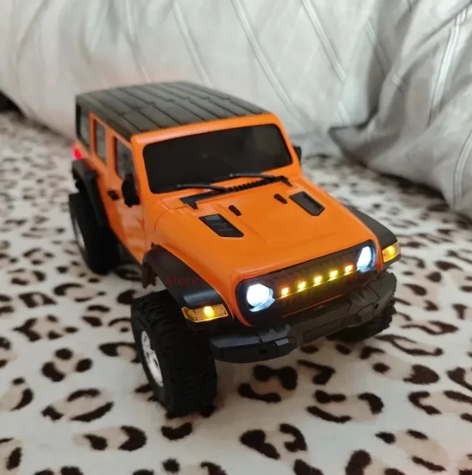 Novo 1:18 simulado carro de escalada amortecedor hidráulico multi terreno velocidade ajustável veículo off-road de tração nas quatro rodas