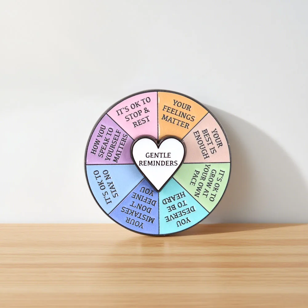 Drehbare Herz-Anstecknadel mit sanften Erinnerungen, positive Affirmation, drehbare Brosche, Anstecknadel zur Förderung der psychischen Gesundheit, Geschenk für Freunde – Detail 8