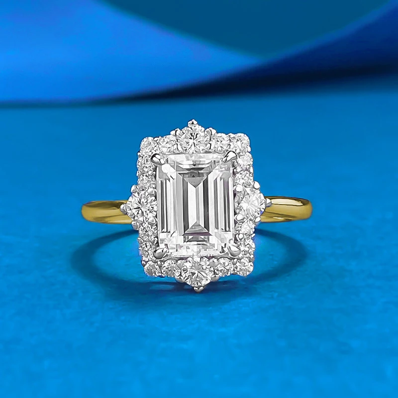 

Кольцо из серебра 925 пробы с изумрудной огранкой из муассанита и выращенным в лаборатории бриллиантом, покрытое золотом 18 карат, на заказ