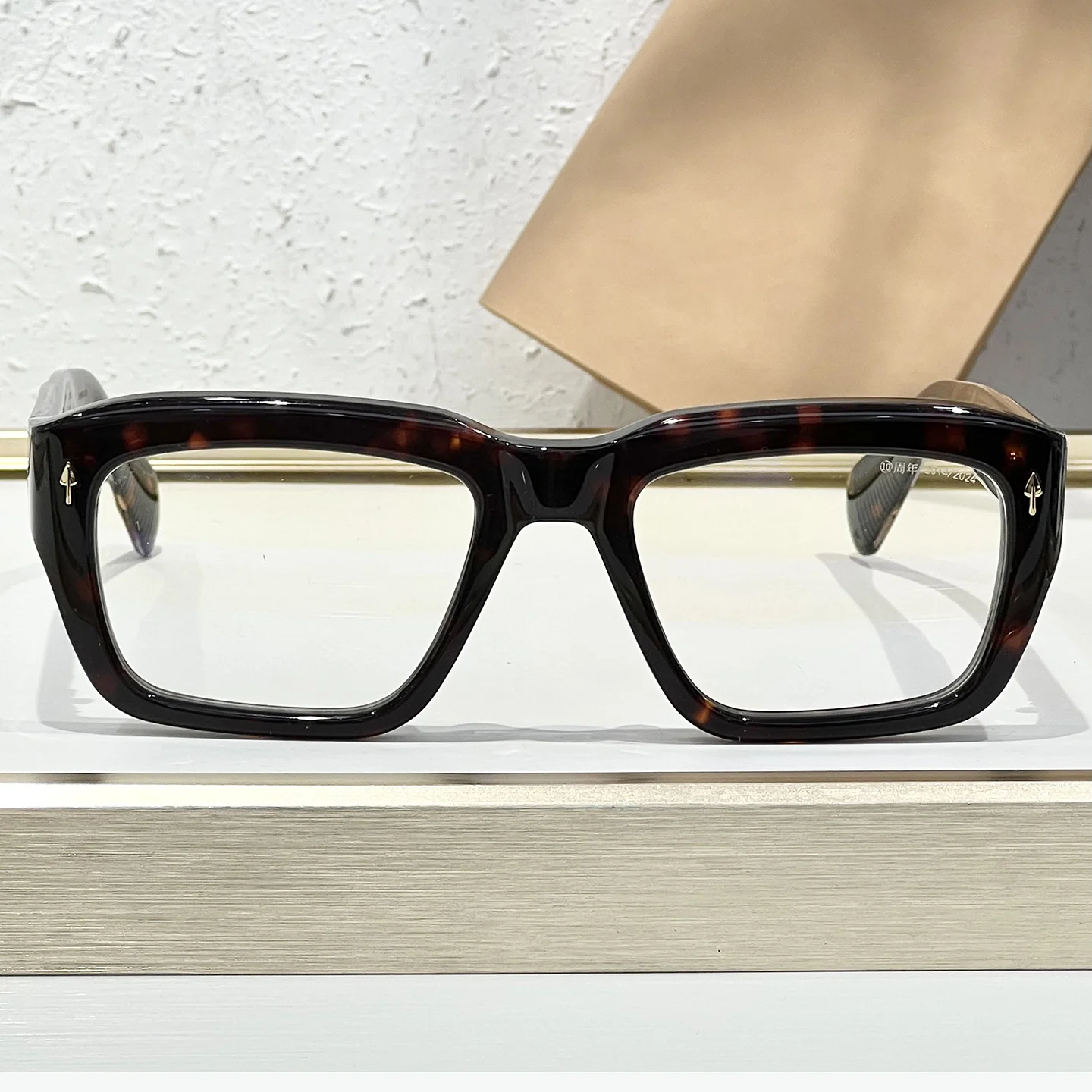 

WALKER fashion designer celebrates 10th anniversary with Japanese style business square frame men glasses casual women glasses