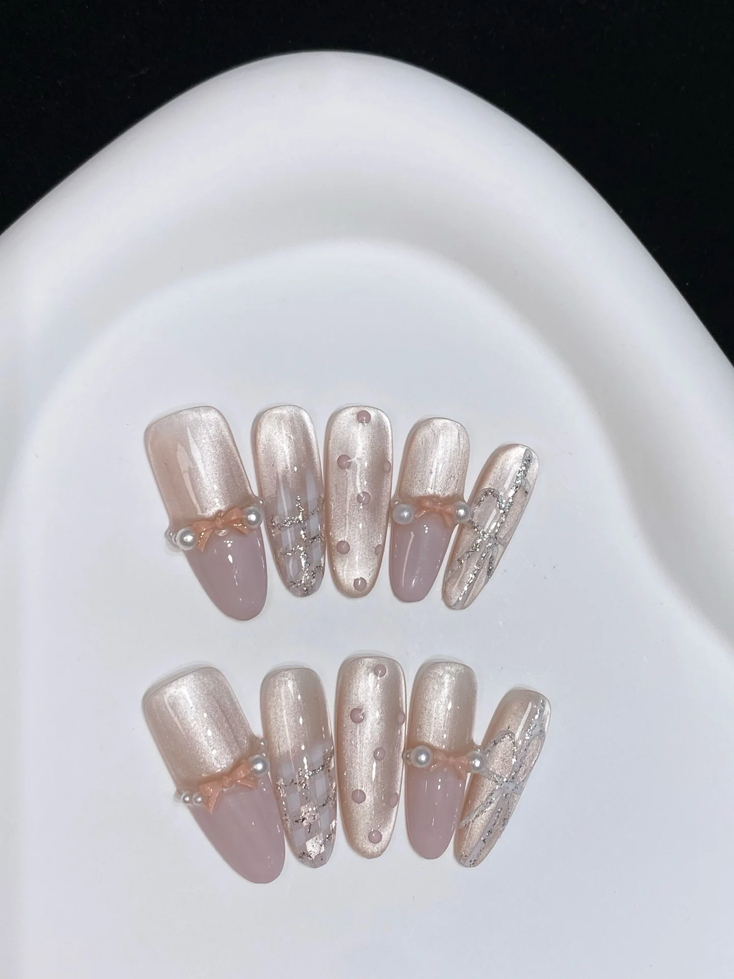 

10Pcs Long Press On Nails Art Oval Handmade False Nail Stickers Light Pink Bowknots Fake Nails WIth Pearl Manicure Sets For Girl
