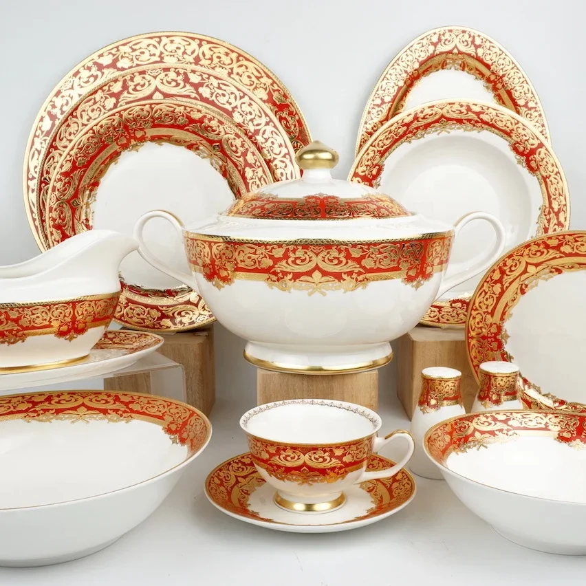 

Juego De Vajilla Completo Ceramic Tableware Party Embossed Gold Fancy Cups Red Porcelain Dinner Set