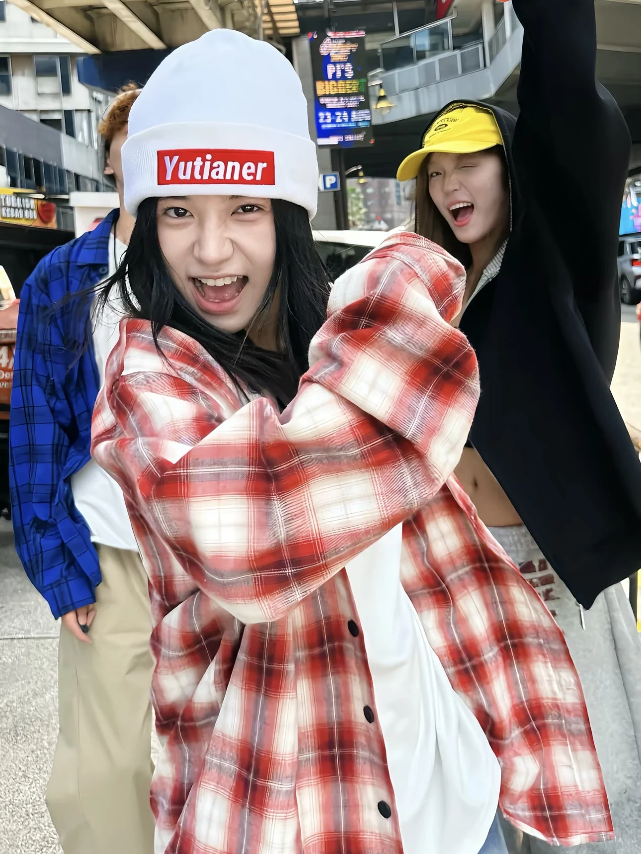 

Свободное повседневное клетчатое длинное пальто све irt для мужчин и женщин, осеннее новое удобное дышащее пальто на пуговицах из полиэфирного волокна