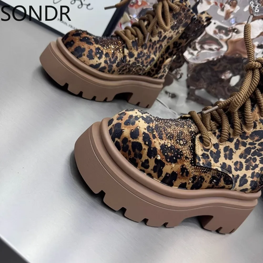 Womens Genuine Leather Leopard Rhinestones Ankle Boots Bling Crystal Lace Up Platform Chunky High Heel Shoes Retro Ne w2024