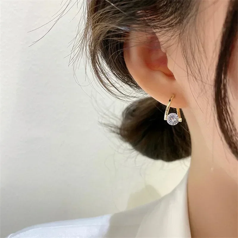 2024 mode baru warna emas bulat zirkon sederhana anting menjuntai jatuh untuk wanita pesona Korea Hoop perhiasan hadiah ulang tahun pernikahan