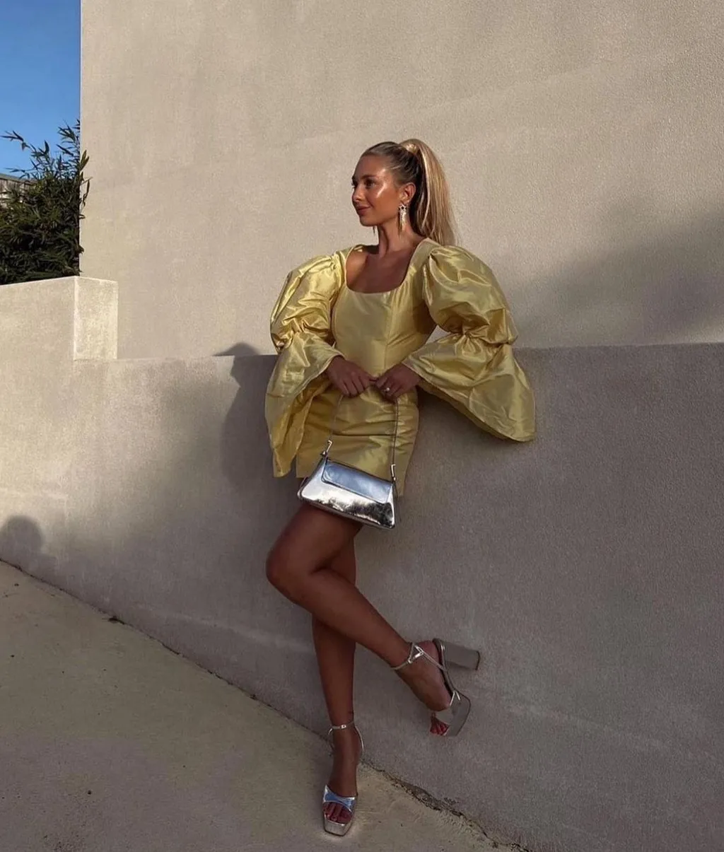 Mini vestido de festa dourado com decote quadrado, manga longa, bodycon, cetim liso, vestidos de coquetel, sexy acima do joelho, roupas casuais para mulheres