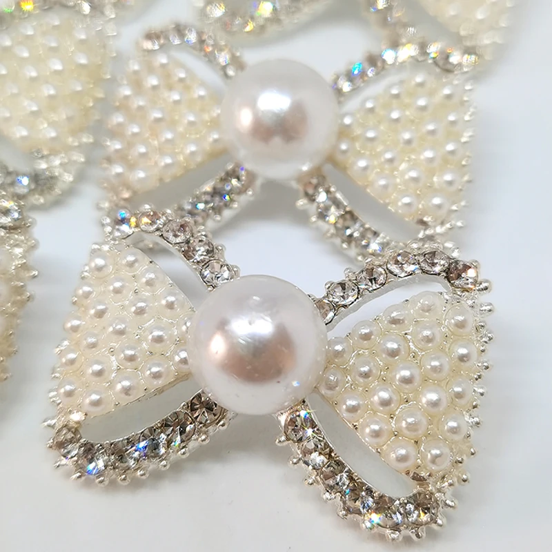 Luxury Pearl Rhinestone Bow Design Buttons Of Clothing High Quality Fashion Decor Button Metal Sewing Apparel Needlework DIY