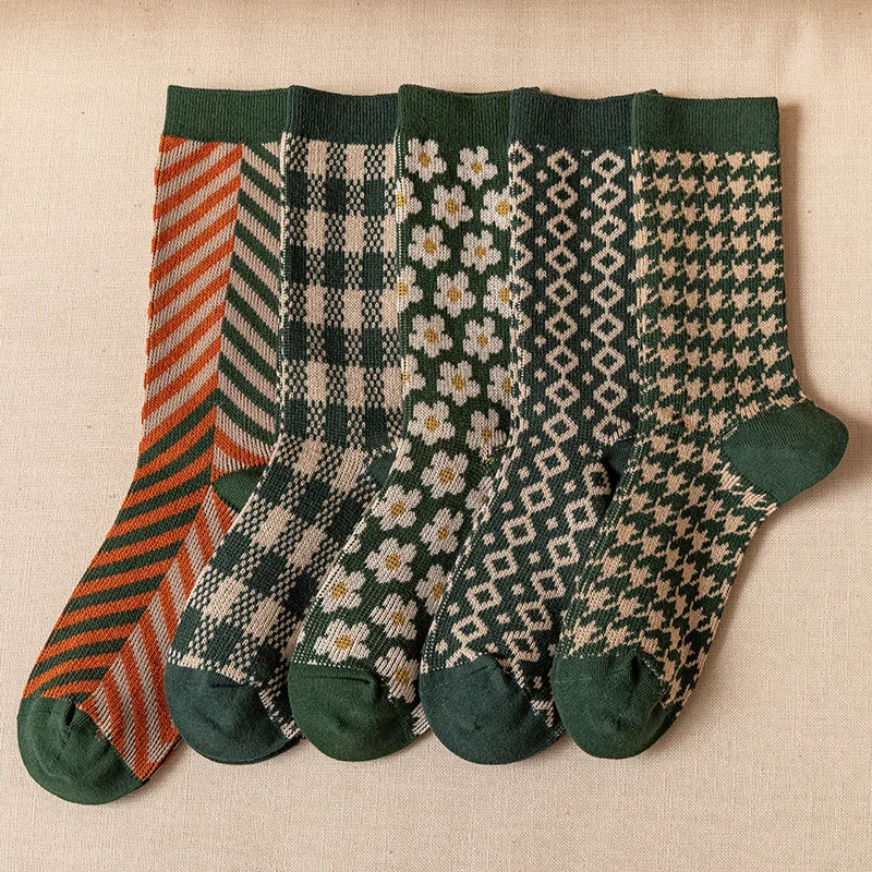 5 pairs of women's autumn winter retro green checkered small flower mid tube socks breathable  sweat absorbing mid tube socks