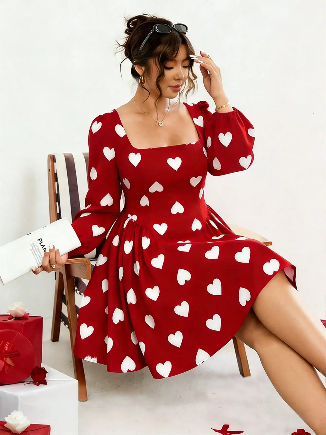 

Red Heart Print Square Neck Puff Sleeve Peplum Dress