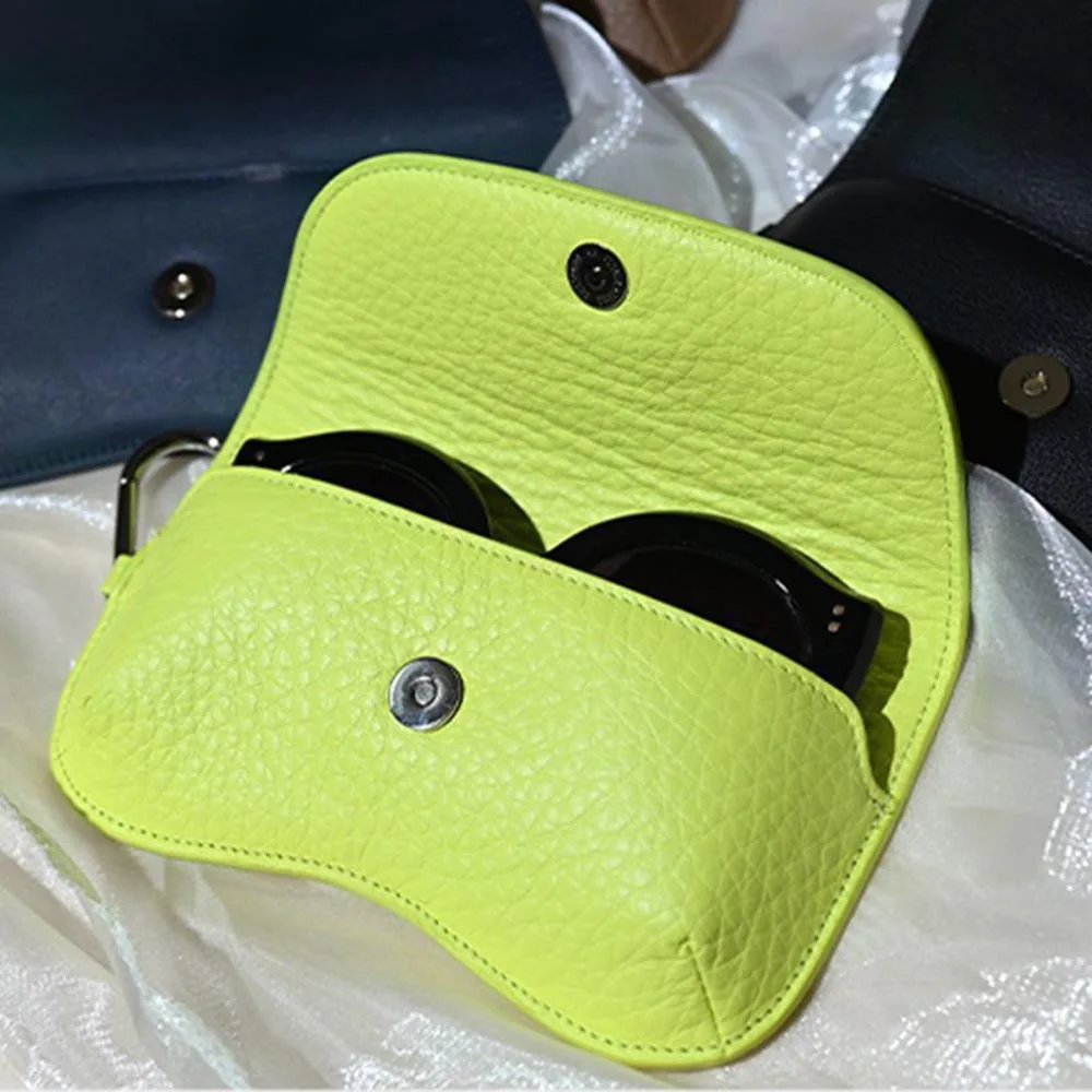 

Портативная сумка для очков в стиле ретро, подвесной чехол для хранения солнцезащитных очков, устойчивый к давлению чехол для хранения очков из искусственной кожи