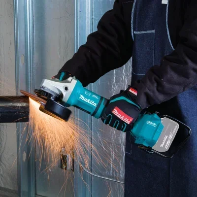 Makita DGA701Z LXT Brushless Cordless 180MM (7\