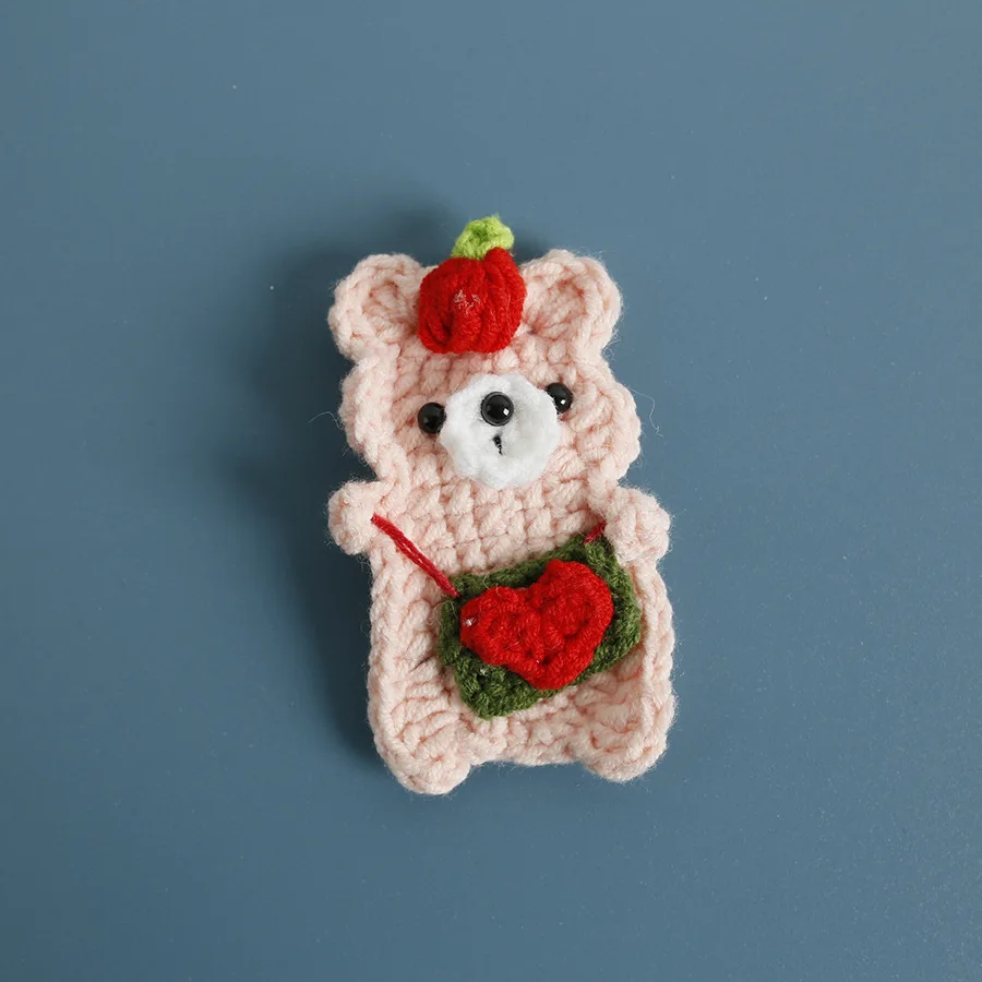 Cute Small Bear Crochet Hairpin For Women Creative Handmaking Knitting Bear Hair Clips Accessories Small Gifts For Girls 2024