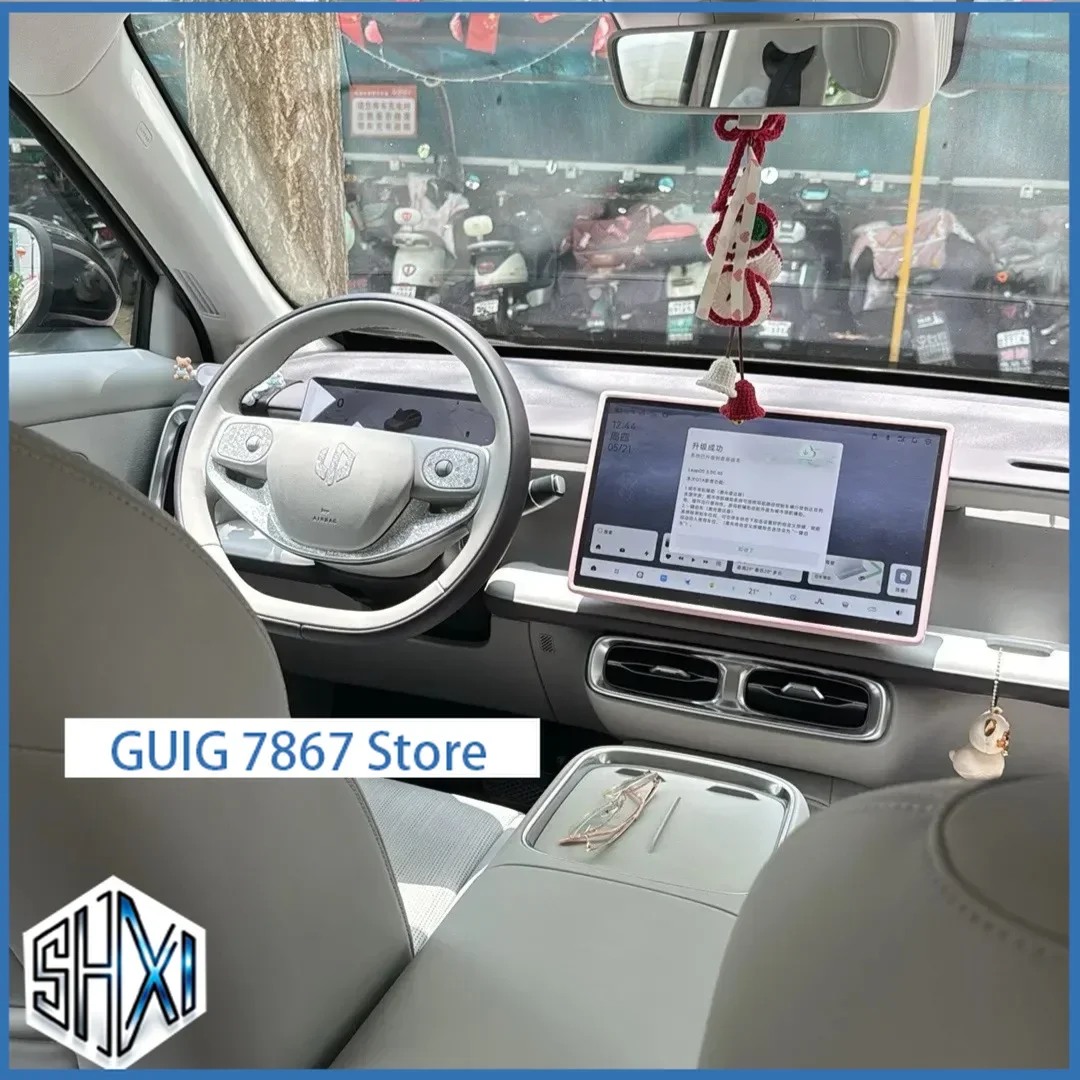 Suitable for Leapmotor B10 B01 2024-2026 Steering Wheel Logo Personalized Sticker Diamond Glitter Sticker Modify Accessories 3