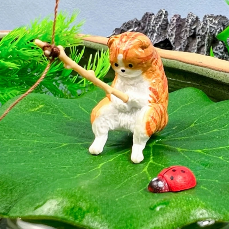 

Interesting Fishing Kitten Figurines FishTank Cartoon Decors Statue Resin