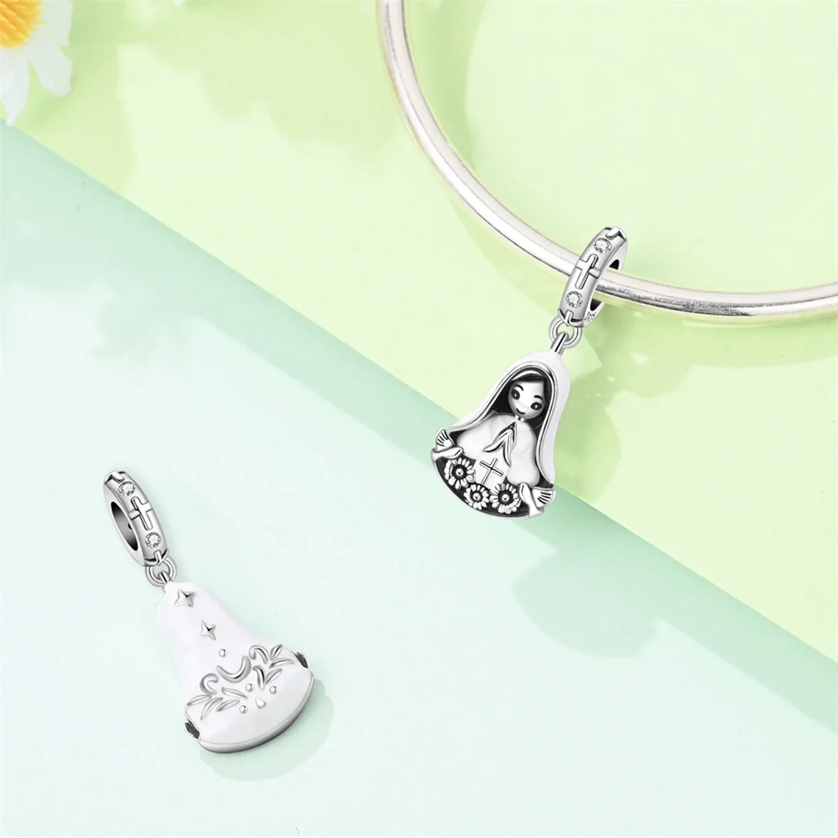 925 Sterling Silver Virgin Mary Praying Dangle Charm Bead White Enamel Holy Mary Pendant Fit Charm Bracelet DIY Jewelry Gift