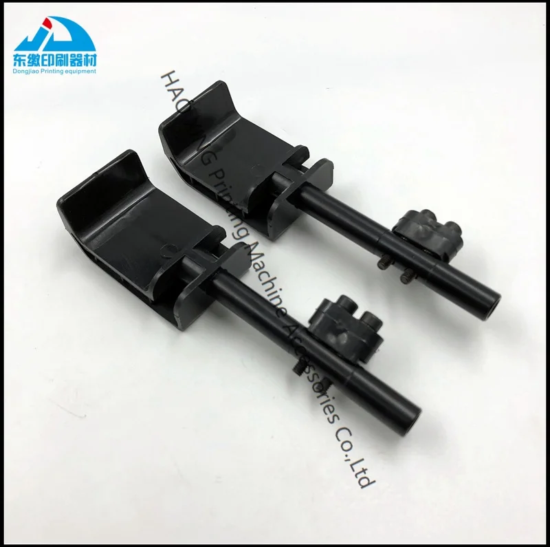 أجزاء آلات الطباعة المحسس الصحافة القدم لهايدلبرغ SM102 CD102 المحسس الصحافة القدم F3.028.310S قضيب بلاستيكي جودة عالية