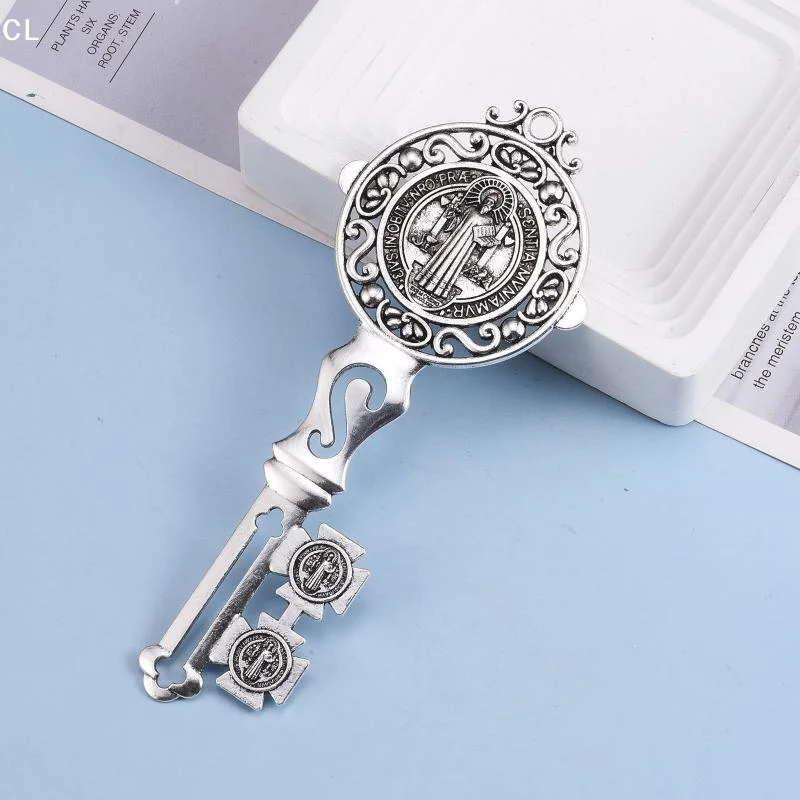 Exorcism St Benedict Maltese Cross Medal Patron Saint Benedict Key Shaped Cross Pendant Jewelry Home Wall Hanger Crafts