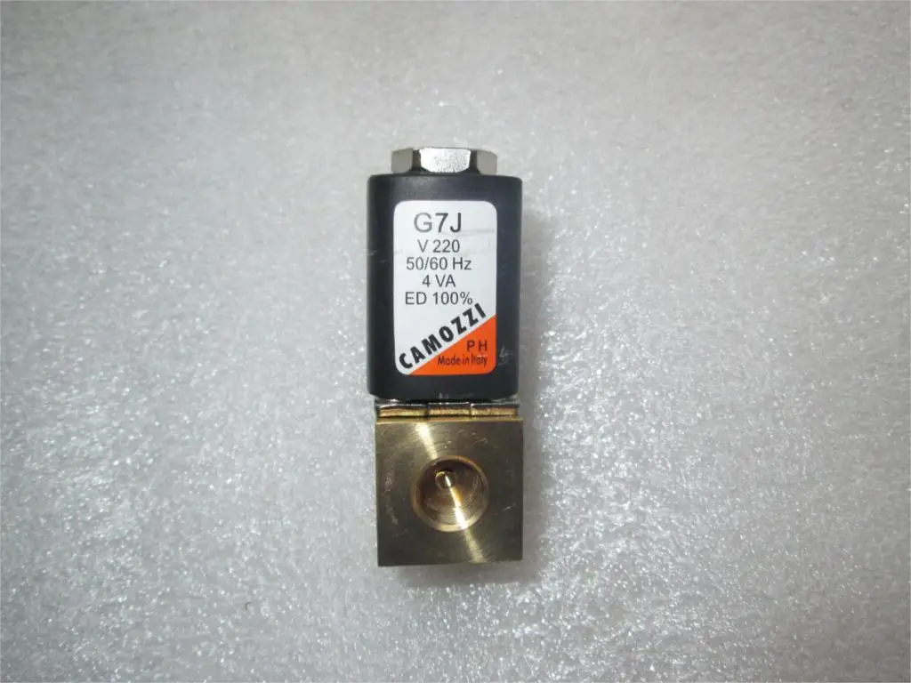 

Genuine original COMOZZI solenoid valve A331-1C2-G7J