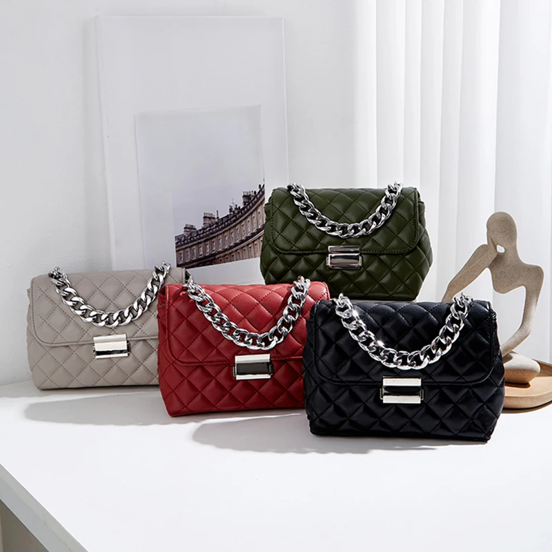 

2025 Fashion New PU Women's Bag, Diamond Pattern Chain Messenger Bag, Adjustable Shoulder Strap Shoulder Bag for Travel and