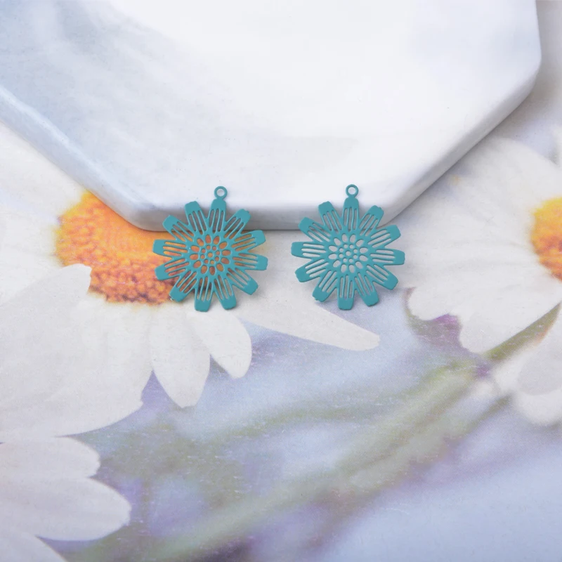 30 Stück AB1078 Messing-Schmuckanhänger in Hellgold, Blumen-Charms, DIY-Zubehör für Damen-Ohrringe und -Halsketten – Detail 9