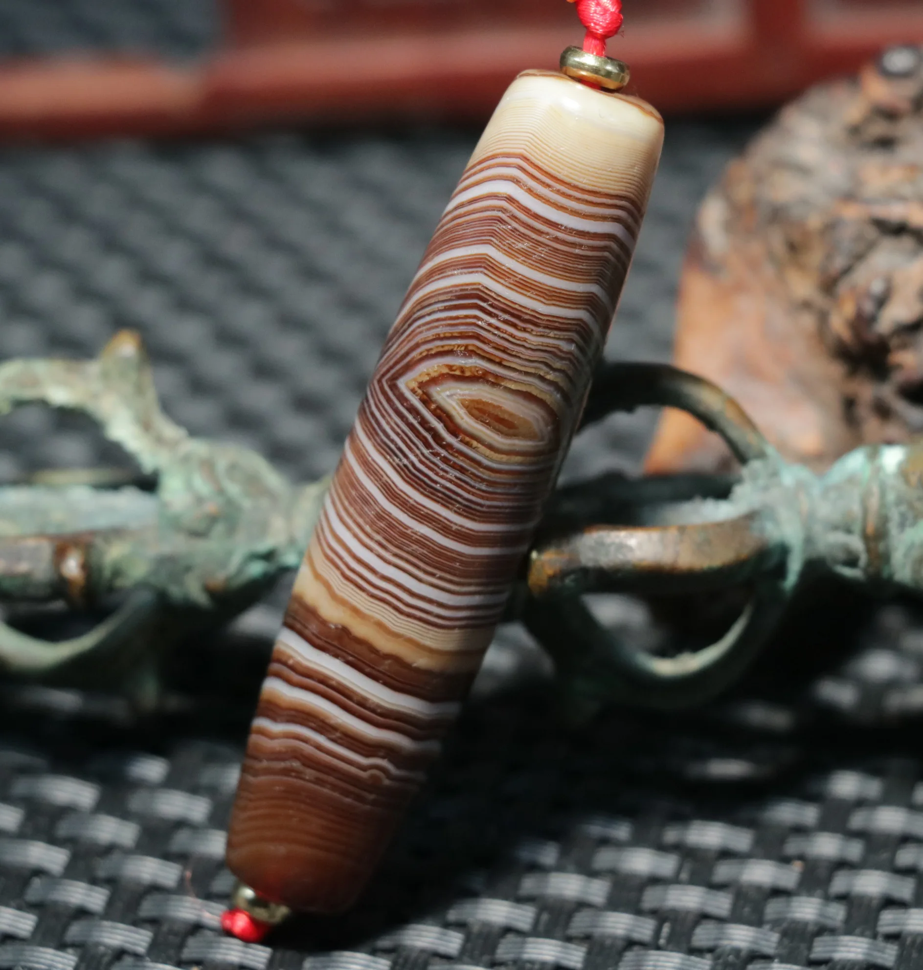 

5A Power Energy Tibetan Old Oily Agate Natural Silkworm Lines Eyed Rich Symbol Totem DZi Bead Pendant RT Timestown UPD230702a4