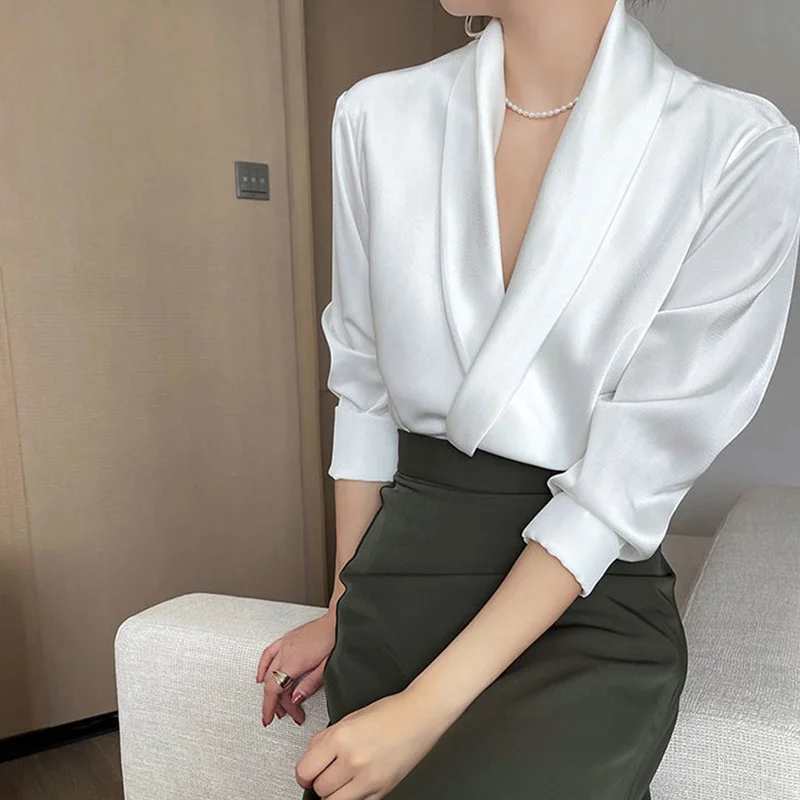 Autumn New Temperament Solid Color V-neck Long Sleeve Blouse Women Clothing Simplicity Simplicity Irregular Ladies Shirts Tops