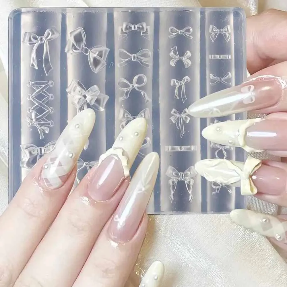 1Pc 3D Bowknot Stampo per unghie in silicone con penna per intaglio Nastro morbido Arco Piastre per timbratura Kawaii Ballet Bow Stampo per manicure fai da te